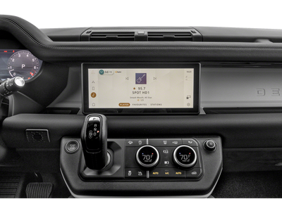 2025 Land Rover Defender 110 P300