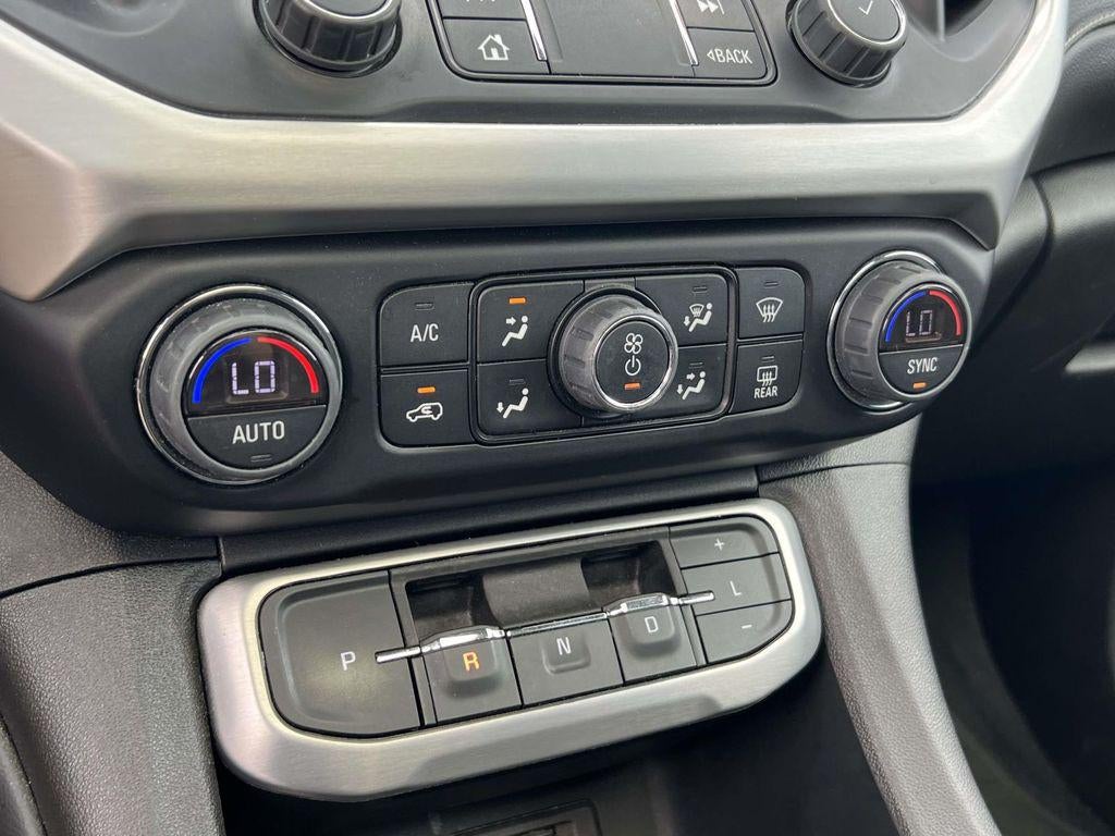 2022 GMC Acadia AWD SLT