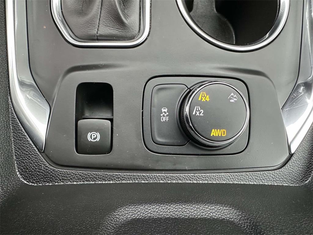 2021 Chevrolet Traverse AWD LT Cloth