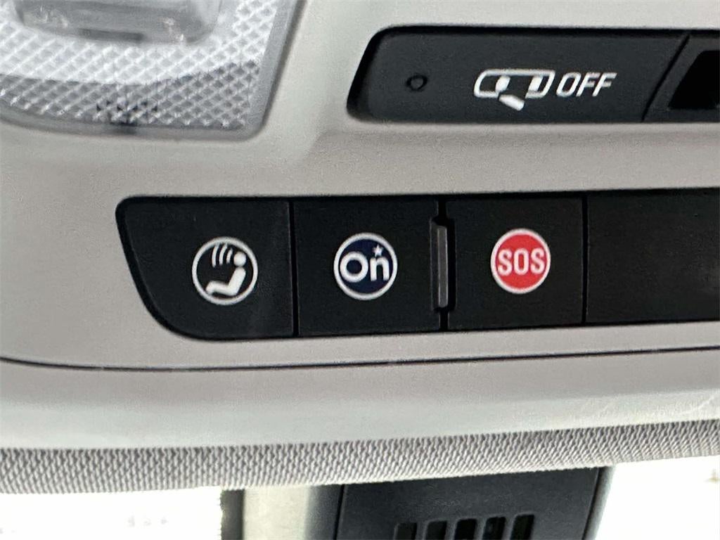 2021 Chevrolet Traverse AWD LT Cloth