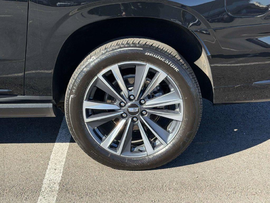 2025 Cadillac Escalade ESV Sport