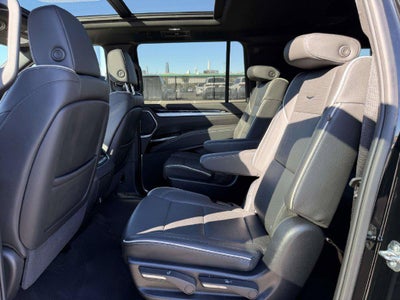 2025 Cadillac Escalade ESV Sport