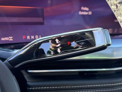 2025 Cadillac Escalade ESV Sport