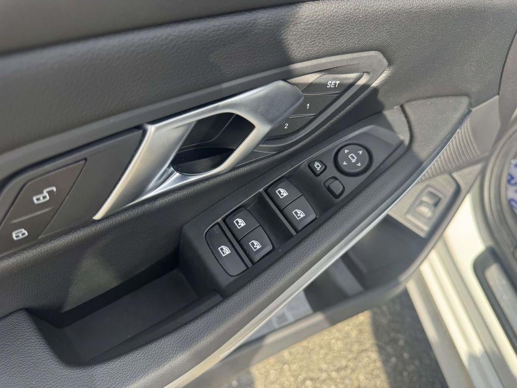 2026 BMW 330i xDrive NA