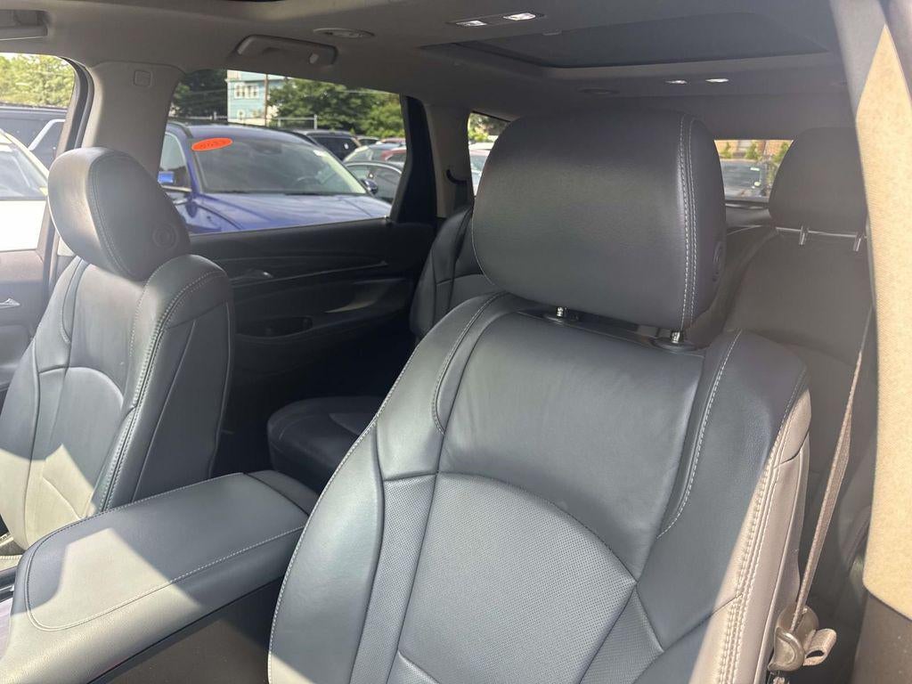 2018 Buick Enclave Essence