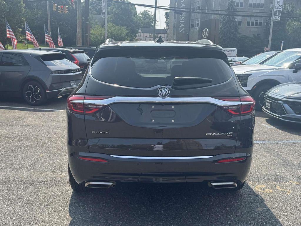 2018 Buick Enclave Essence