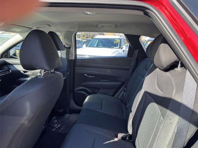 2025 Hyundai Tucson SE