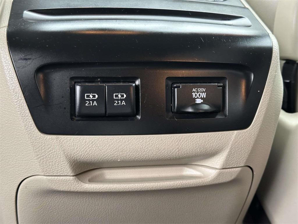 2019 Toyota Sienna XLE 7 Passenger