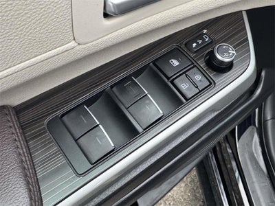 2023 Toyota Sienna Platinum