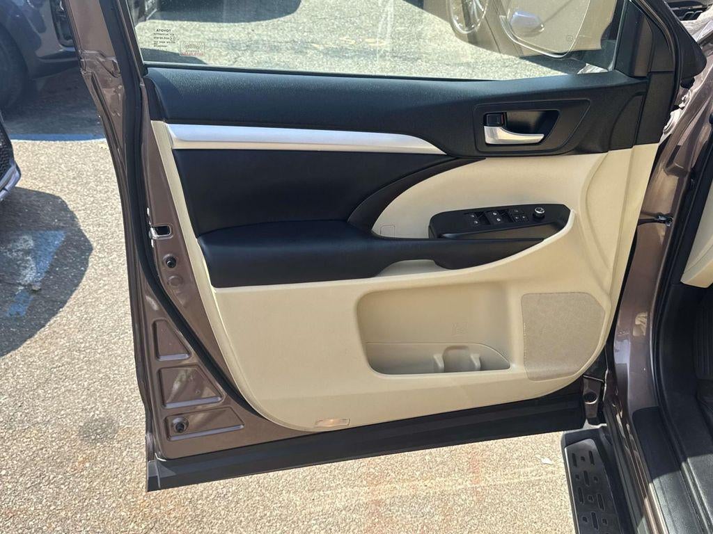 2017 Toyota Highlander XLE