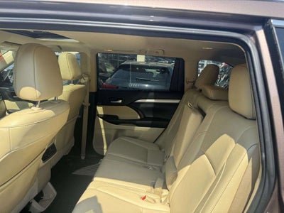 2017 Toyota Highlander XLE
