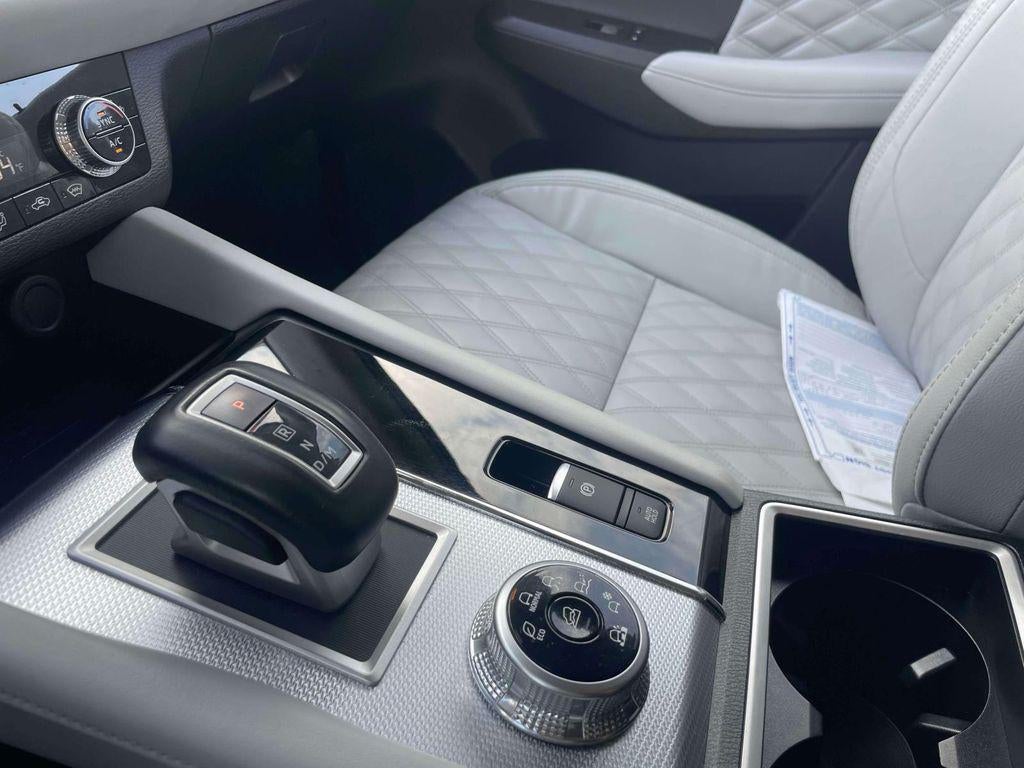 2022 Mitsubishi Outlander SEL 2.5 S-AWC