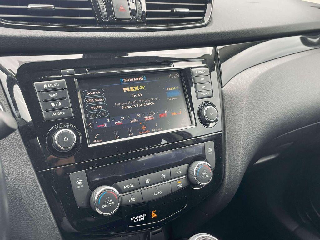 2022 Nissan Rogue Sport SL AWD Xtronic CVT