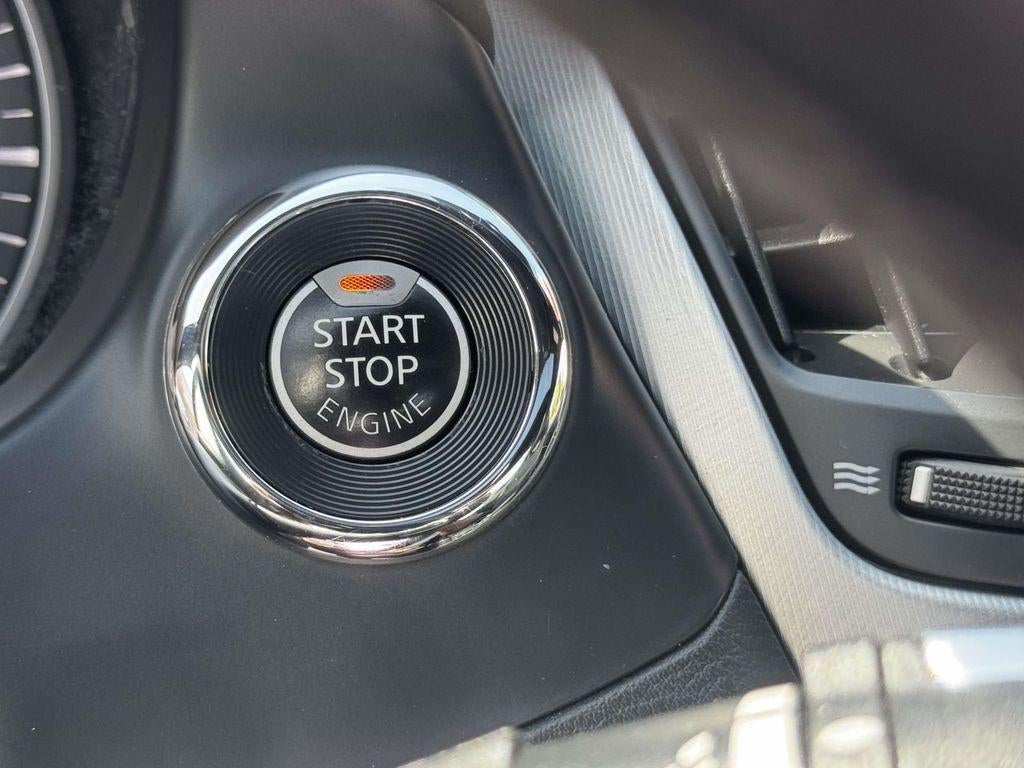 2018 INFINITI Q60 3.0t LUXE