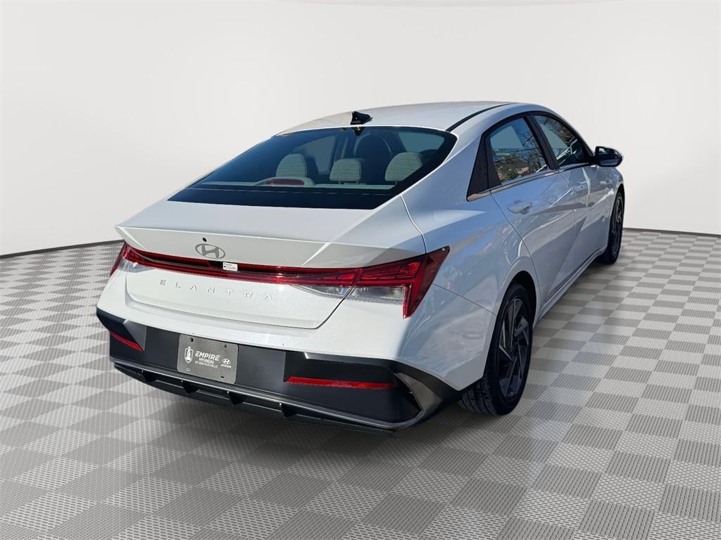 2025 Hyundai Elantra SEL Convenience