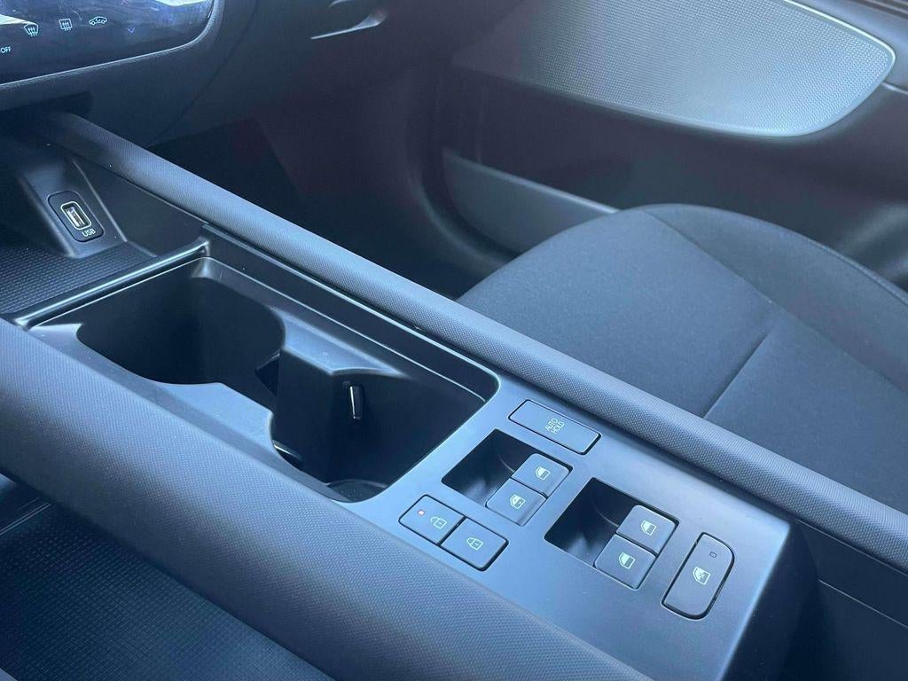 2024 Hyundai IONIQ 6 SE