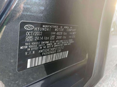 2023 Genesis G70 2.0T AWD