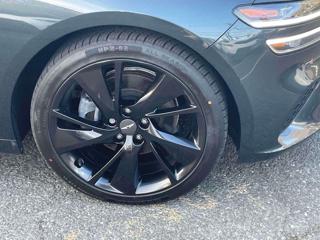 2023 Genesis G70 2.0T AWD