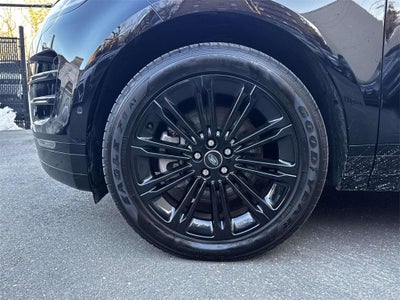 2025 Land Rover Range Rover Evoque Dynamic SE