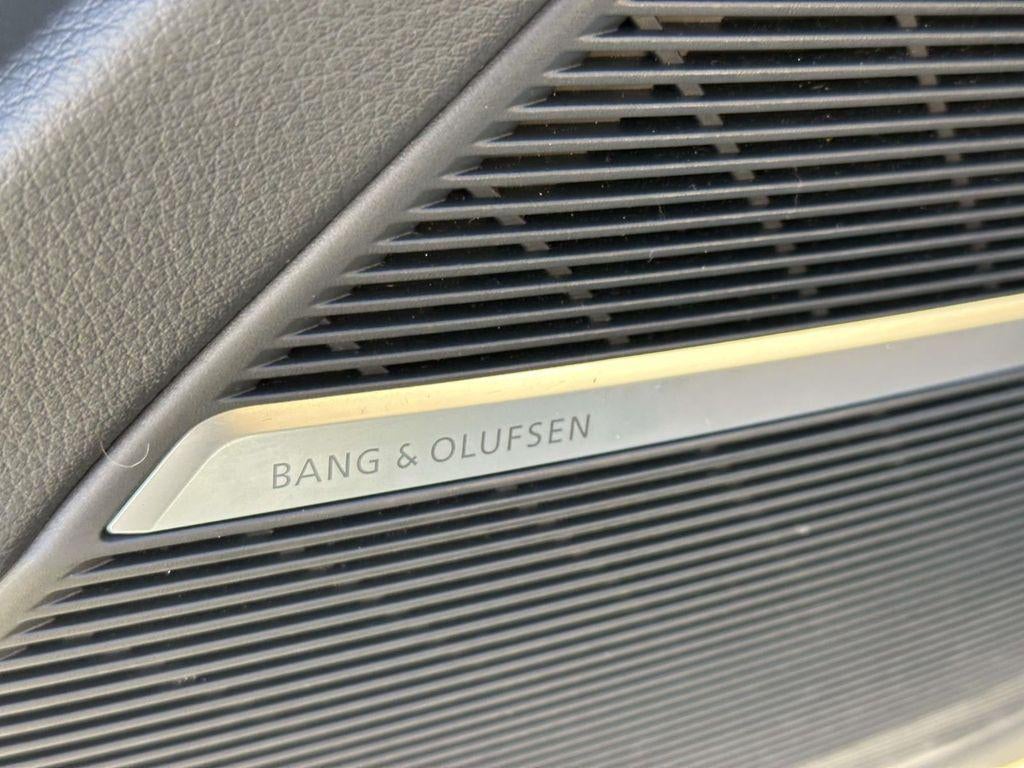 2023 Audi Q8 Premium Plus 55 TFSI quattro Tiptronic