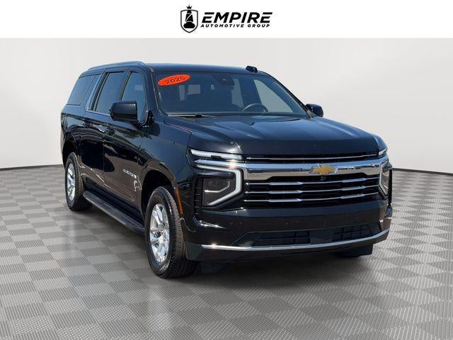 2025 Chevrolet Suburban LT