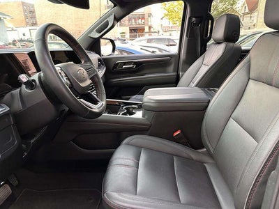 2025 Chevrolet Suburban RST