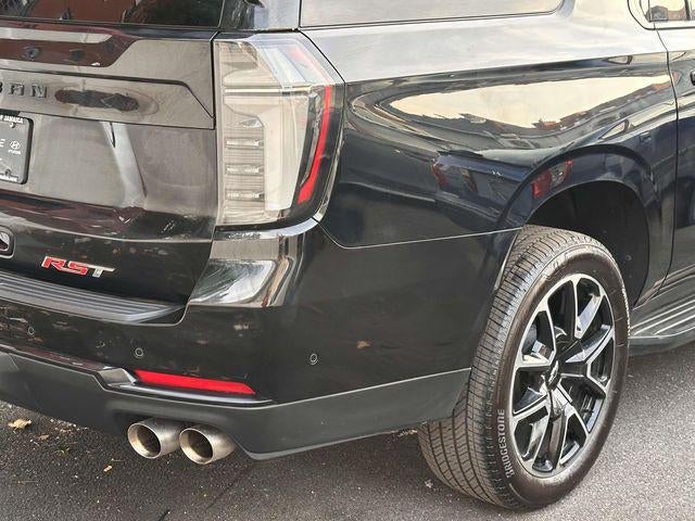 2025 Chevrolet Suburban RST