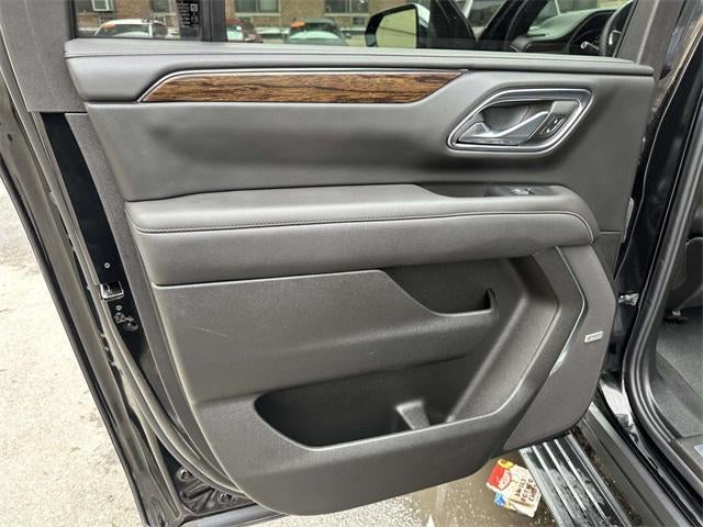 2024 Chevrolet Suburban 4WD Premier