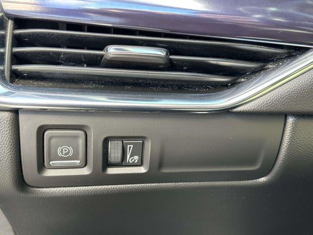 2023 Cadillac XT4 AWD Luxury