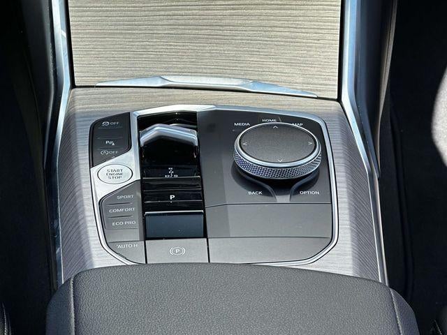 2025 BMW 330i 330i xDrive