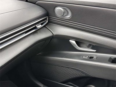 2024 Hyundai Elantra Hybrid Limited