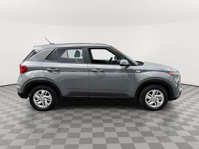 2023 Hyundai Venue SE