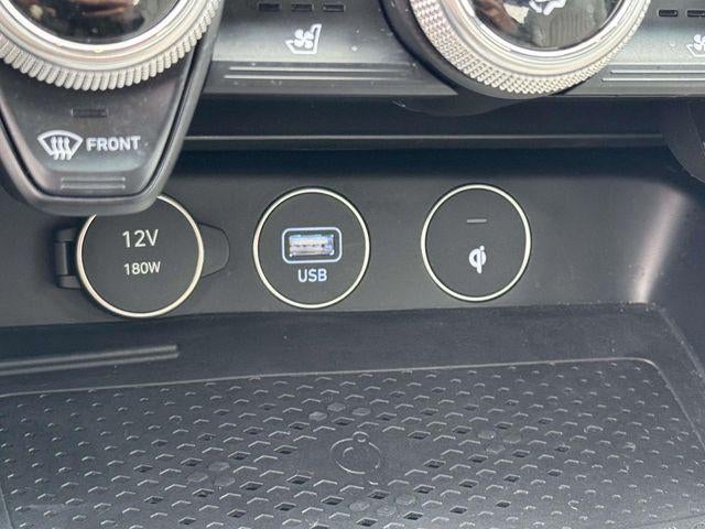 2023 Genesis G70 2.0T AWD