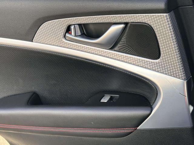 2023 Genesis G70 2.0T AWD