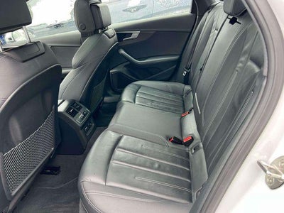 2024 Audi A4 Premium Plus 45 TFSI S line quattro S tronic