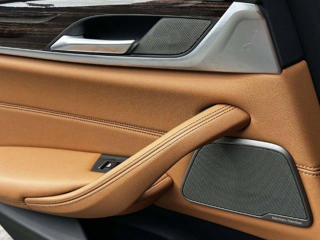 2023 BMW 530 530i xDrive