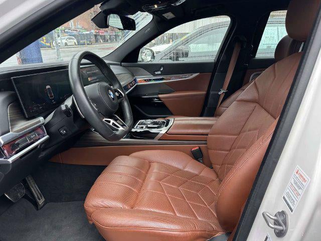 2023 BMW 760 760i xDrive