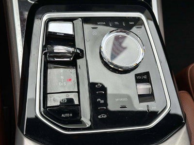 2023 BMW 760 760i xDrive