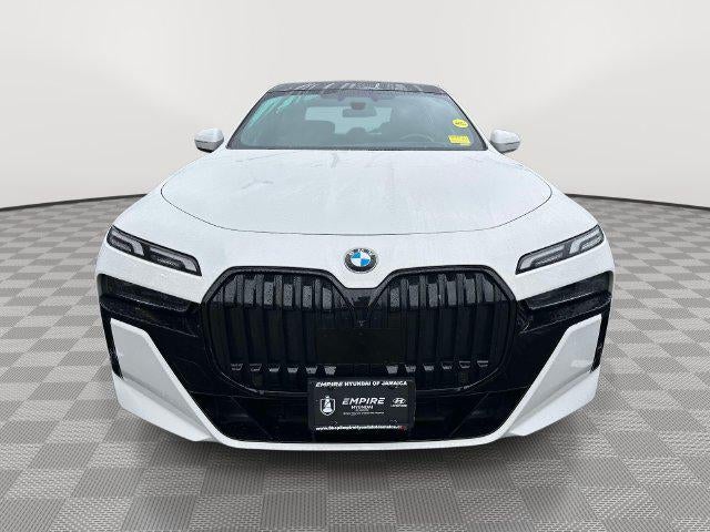 2023 BMW 760 760i xDrive