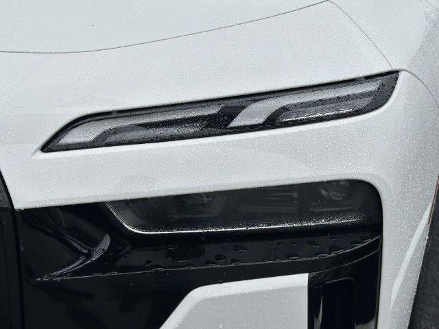 2023 BMW 760 760i xDrive