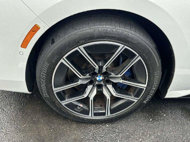 2023 BMW 760 760i xDrive