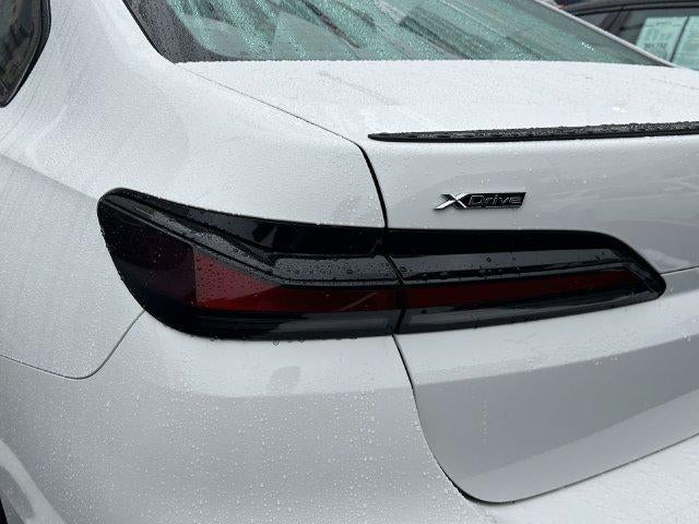 2023 BMW 760 760i xDrive
