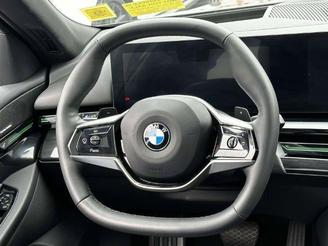 2026 BMW 530i 530i xDrive