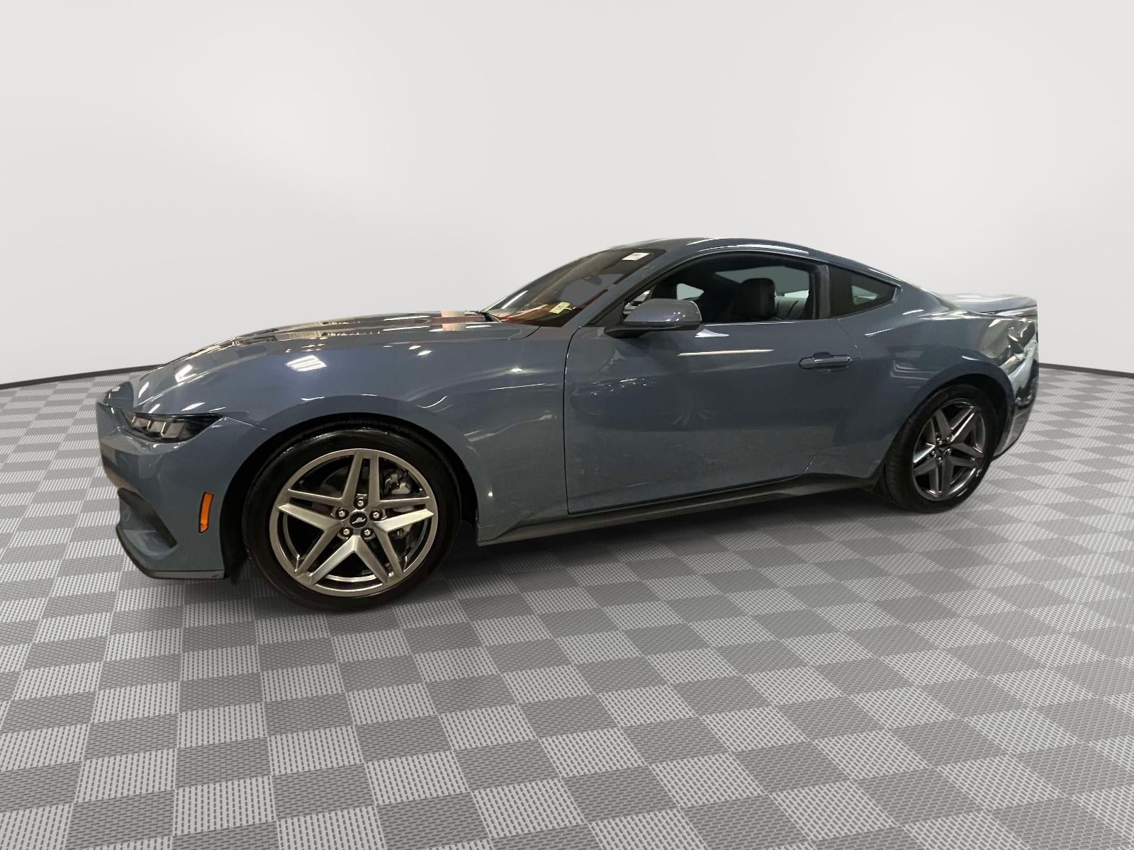 2024 Ford Mustang EcoBoost Fastback