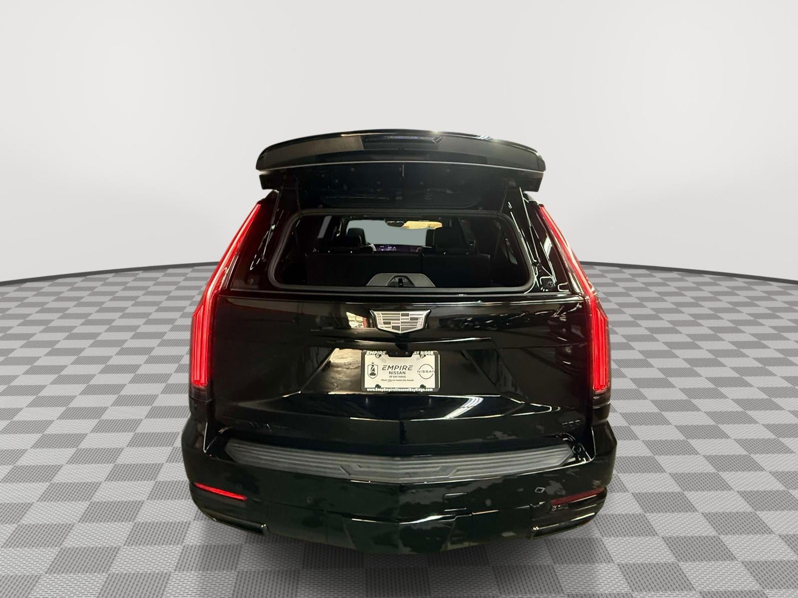 2025 Cadillac Escalade ESV Sport