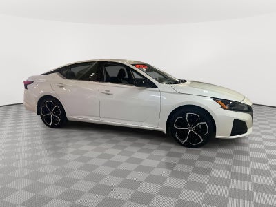 2024 Nissan Altima SR FWD