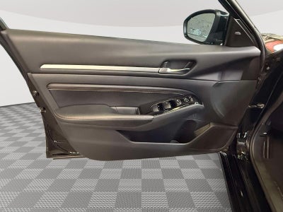 2023 Nissan Altima SR Intelligent AWD