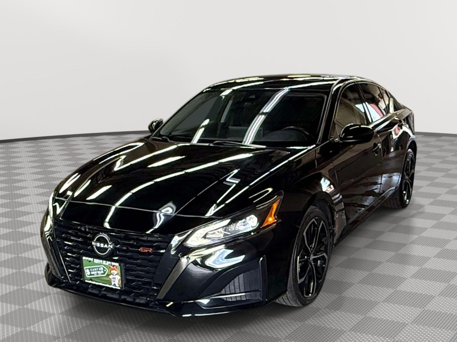 2023 Nissan Altima SR Intelligent AWD