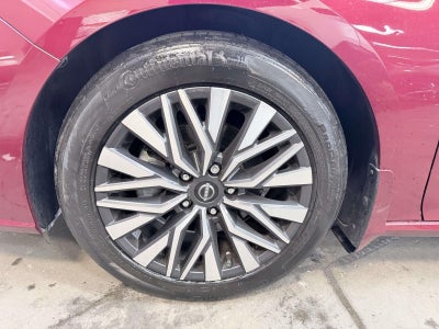 2023 Nissan Altima SV FWD