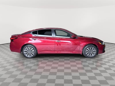2023 Nissan Altima SV FWD